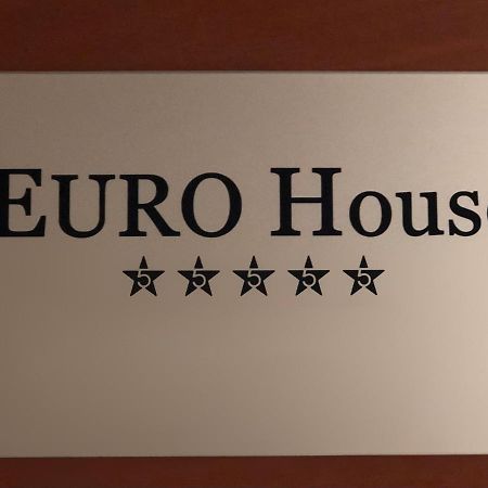 Euro House Pansiyon Modena Dış mekan fotoğraf